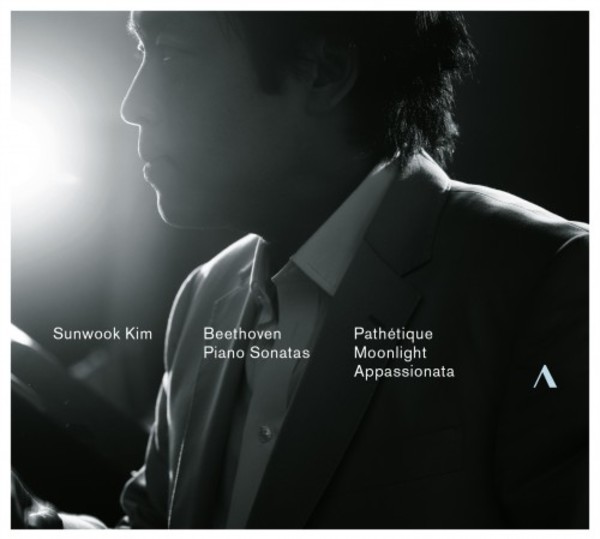 Beethoven - �Pathetique�, �Moonlight� & �Appassionata� Sonatas