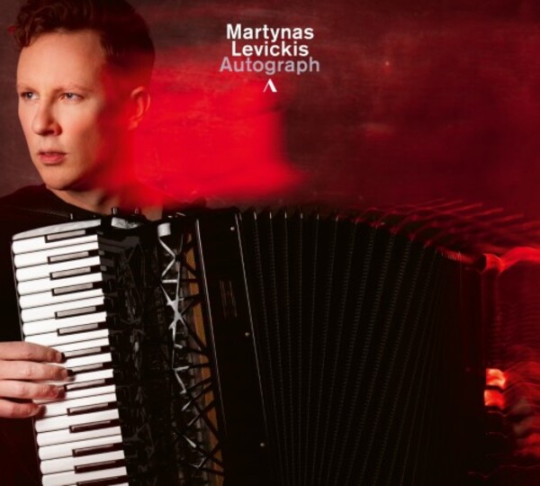 Martynas Levickis: Autograph