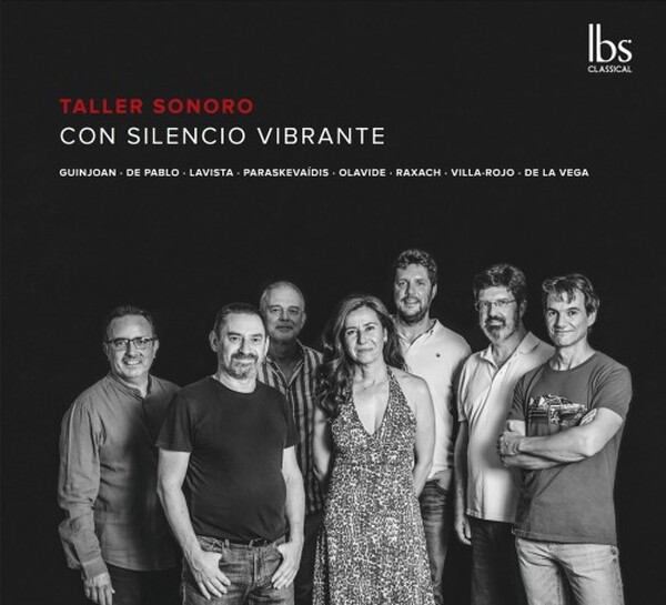 Con silencio vibrante